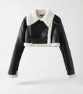 Chaqueta Corta con Cuello de Piel Sintética